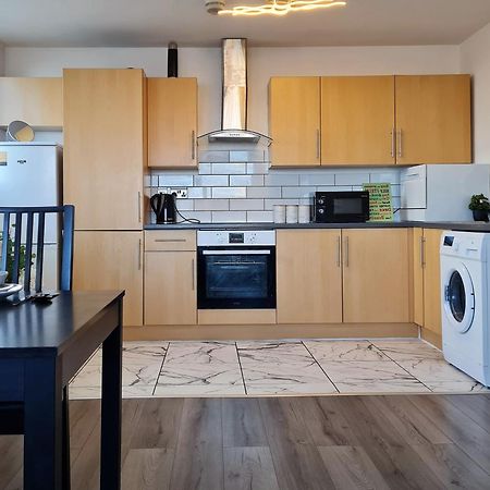 Sidemersey Livings - Central And Quiet 2-Bedroom Apartment ลิเวอร์พูล ภายนอก รูปภาพ