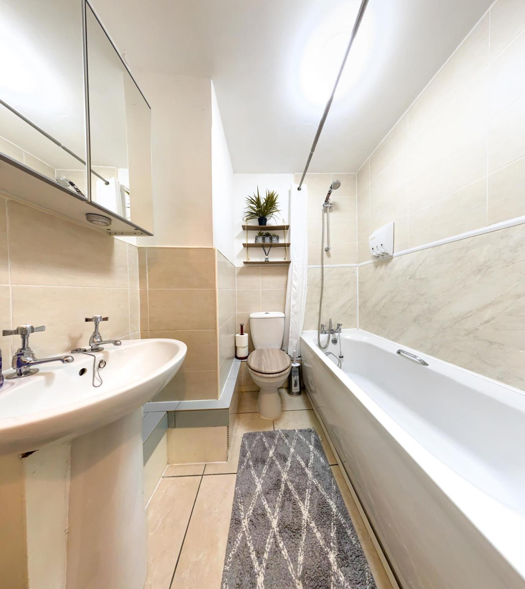 Sidemersey Livings - Central And Quiet 2-Bedroom Apartment ลิเวอร์พูล ภายนอก รูปภาพ
